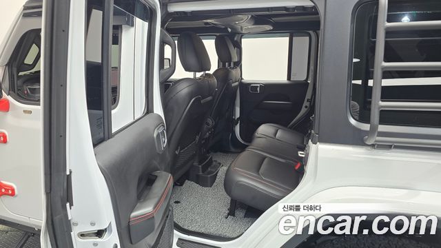 Jeep Wrangler (JL) 2.0 Rubicon 4Door 2024 — фото 11