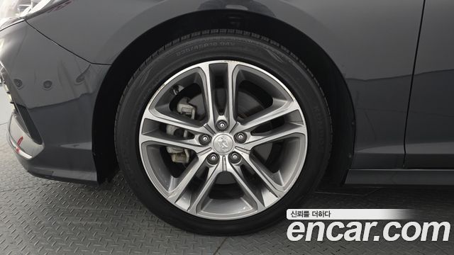Hyundai Sonata New Rise 2.0 Premium Special 2018 — фото 5