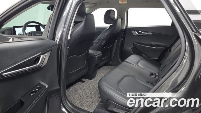 Kia EV6 Long Range 4WD Earth 2023 — фото 26
