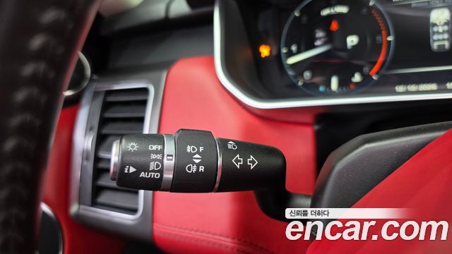 Land Rover Range Rover Sport (II) 3.0 SDV6 HSE Dynamic 2014 — фото 16