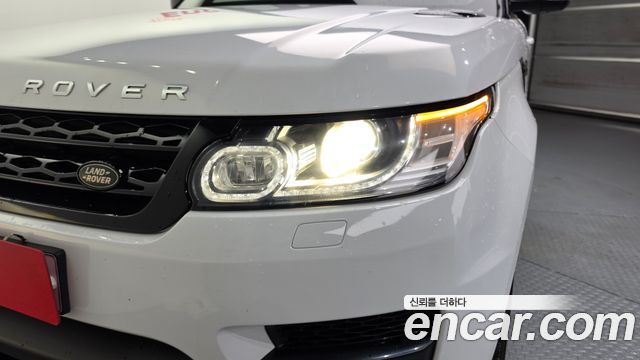 Land Rover Range Rover Sport (II) 3.0 SDV6 HSE Dynamic 2014 — фото 22