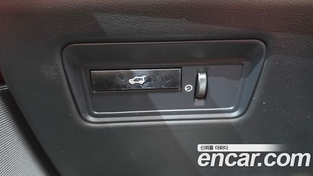 Land Rover Range Rover Sport (II) 3.0 SDV6 HSE Dynamic 2014 — фото 30