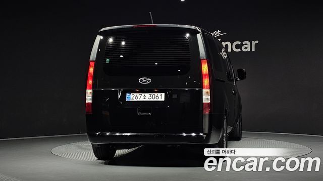 Hyundai Staria Tourer 9-Seater Modern 2023 — фото 4