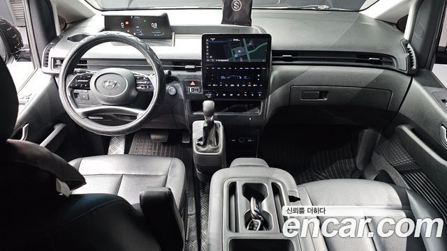 Hyundai Staria Tourer 9-Seater Modern 2023 — фото 7