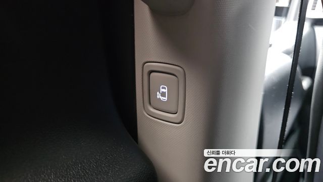 Hyundai Staria Tourer 9-Seater Modern 2023 — фото 35