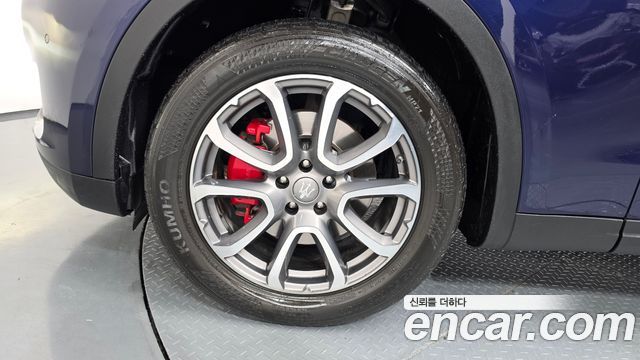 Maserati Levante 3.0 Diesel AWD 2019 — фото 5