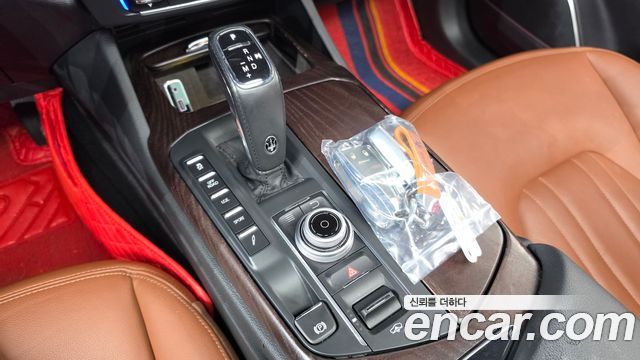 Maserati Levante 3.0 Diesel AWD 2019 — фото 9