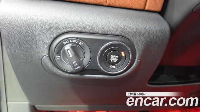 Maserati Levante 3.0 Diesel AWD 2019 — фото 28