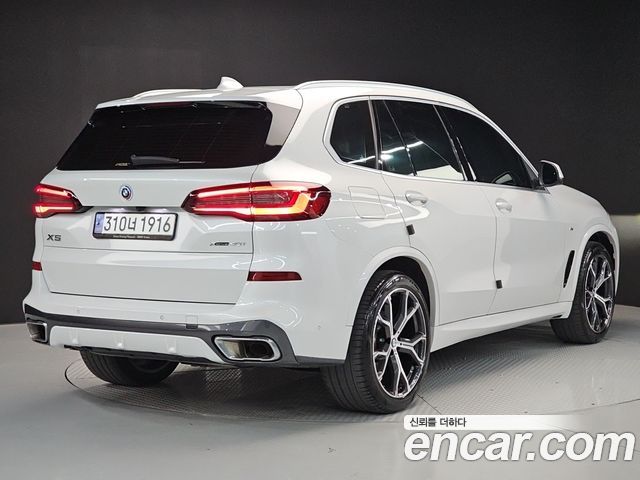 BMW X5 (G05) xDrive 40i M Sport 2023 — фото 4