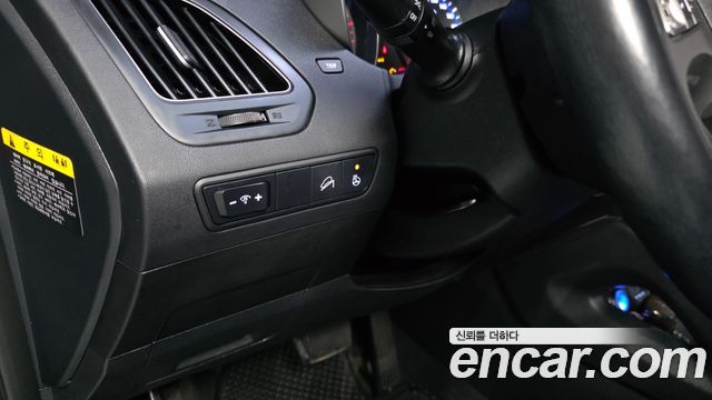 Hyundai Tucson ix Diesel(e-VGT) 2WD Smart special 2015 — фото 14