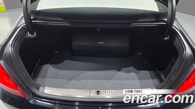 Genesis EQ900 5.0 GDI AWD Prestige 2016 — фото 31