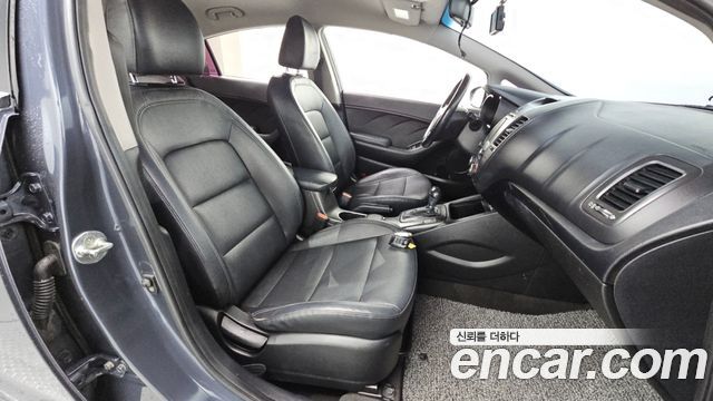 Kia K3 Luxury 2015 — фото 11