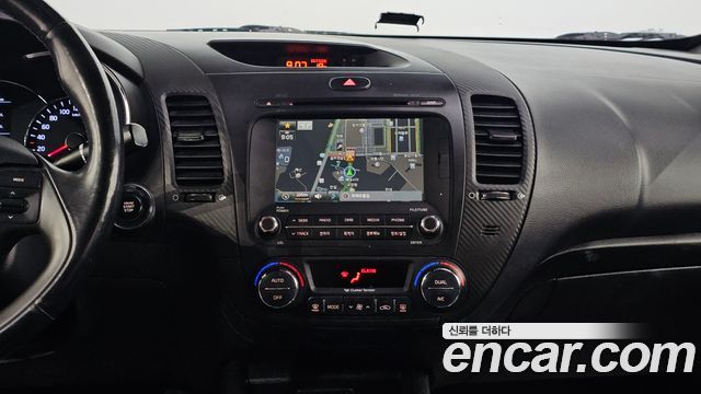 Kia K3 Luxury 2015 — фото 14