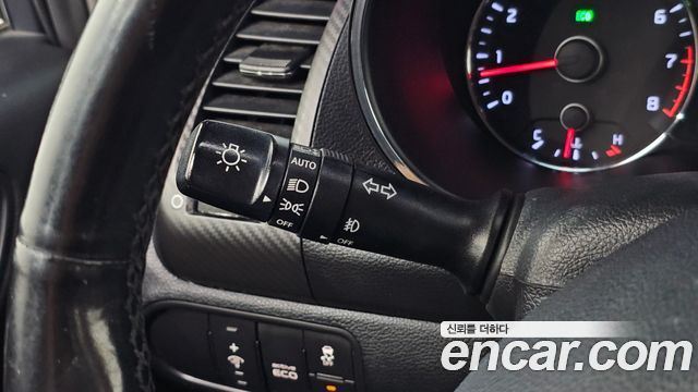 Kia K3 Luxury 2015 — фото 18