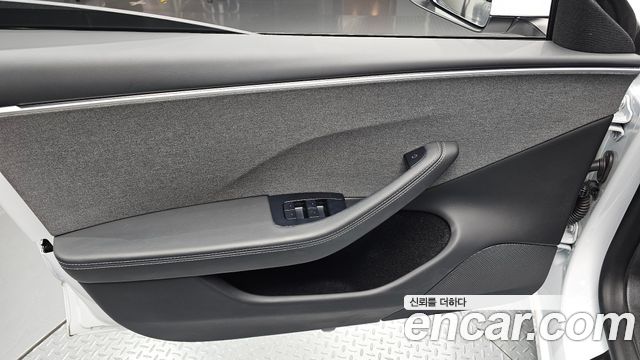 Tesla Model 3 RWD 2024 — фото 18