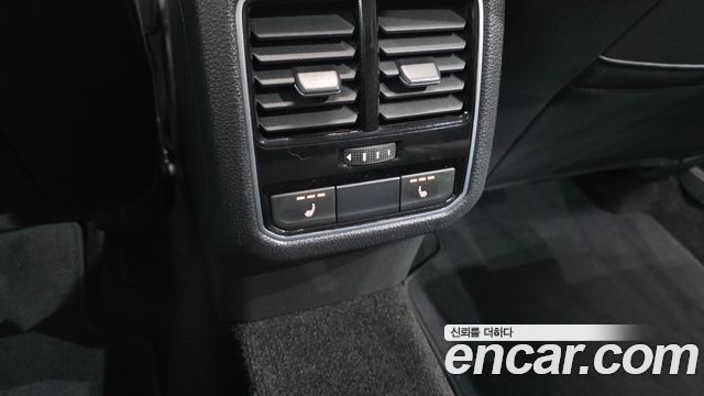 Volkswagen Passat 2.0 TSI B7 2018 — фото 23