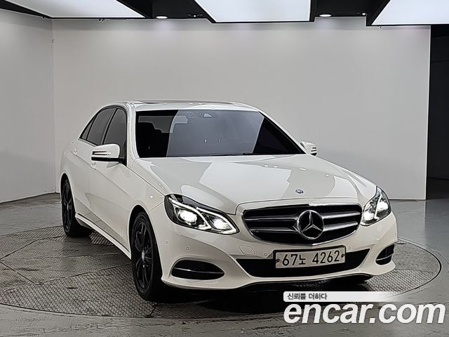 Mercedes-Benz E-Class (W212) E200 Avantgarde 2016 — фото 2