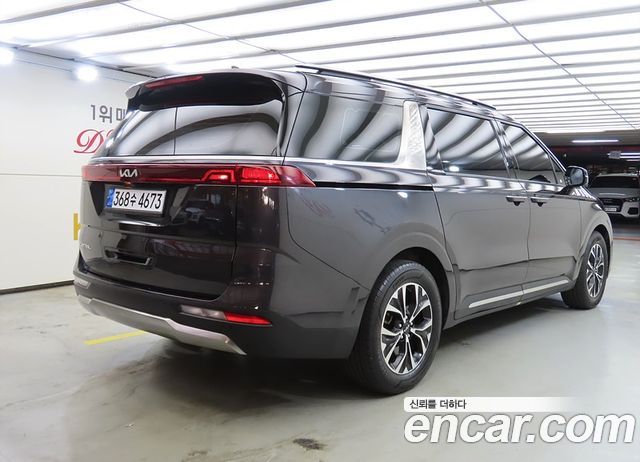 Kia Carnival (IV) Gasoline 9-Seater Noblesse 2023 — фото 4