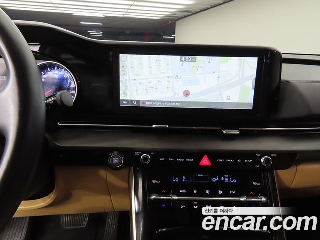 Kia Carnival (IV) Gasoline 9-Seater Noblesse 2023 — фото 16