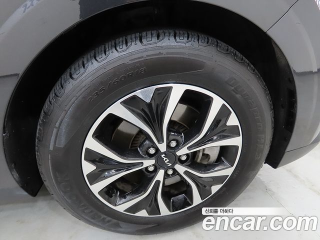 Kia Carnival (IV) Gasoline 9-Seater Noblesse 2023 — фото 24