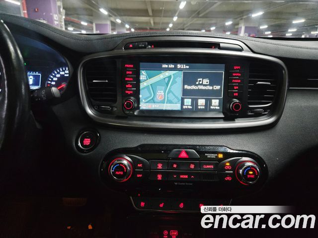 Kia Sorento Diesel 2.0 4WD Noblesse 2016 — фото 17