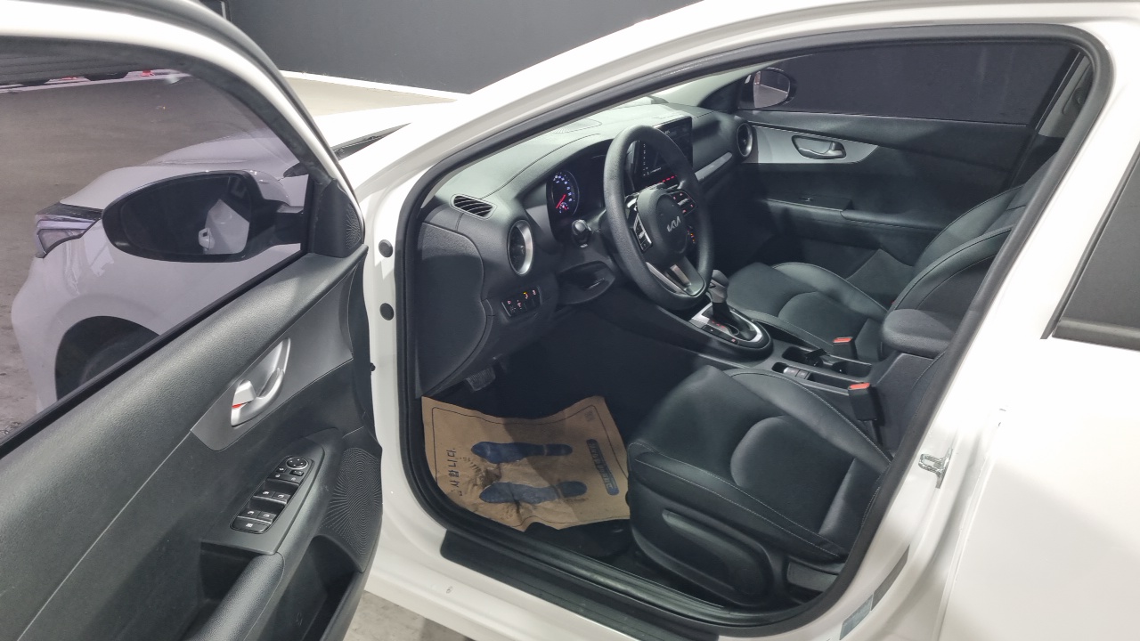 Kia K3 (II) 1.6 Trendy 2023 — фото 10