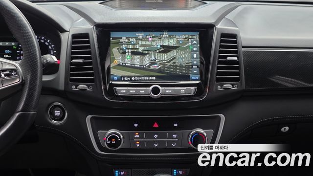 KG Mobility (SsangYong) Rexton Sports Khan Diesel 2.2 4WD Dynamic Edition (5-Link) 2021 — фото 16