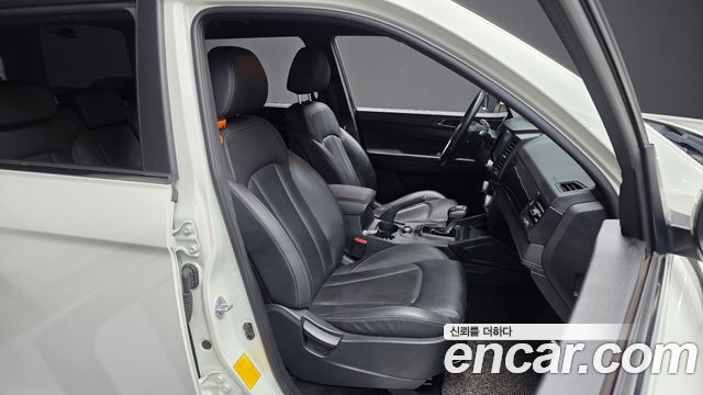 KG Mobility (SsangYong) Rexton Sports Khan Diesel 2.2 4WD Dynamic Edition (5-Link) 2021 — фото 32