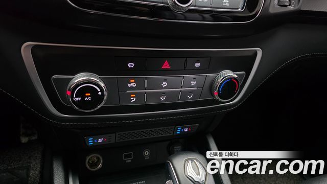 KG Mobility (SsangYong) Rexton Sports Khan Diesel 2.2 4WD Dynamic Edition (5-Link) 2021 — фото 38