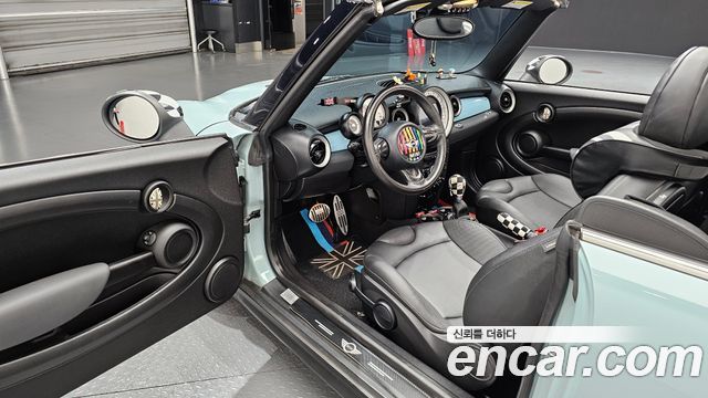 MINI Cooper Convertible Standard 2nd Generation 2012 — фото 10