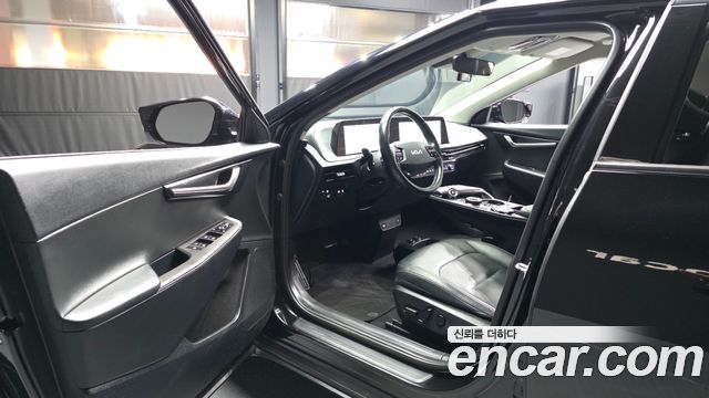 Kia EV6 Standard Air 2022 — фото 10