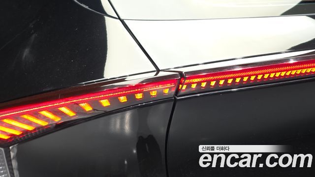 Kia EV6 Standard Air 2022 — фото 23