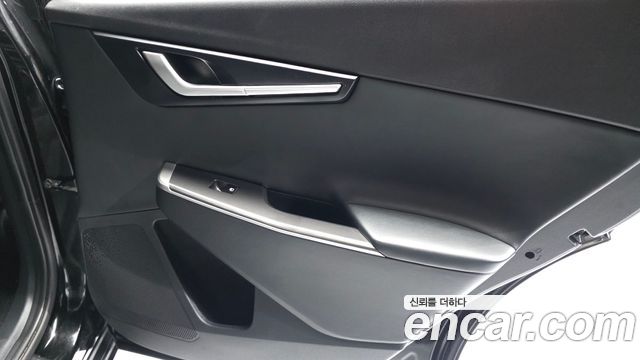Kia EV6 Standard Air 2022 — фото 24