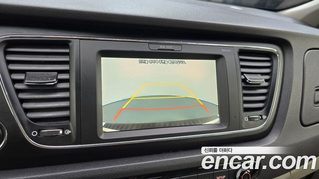 Kia Carnival 9-Seater Luxury 2019 — фото 15