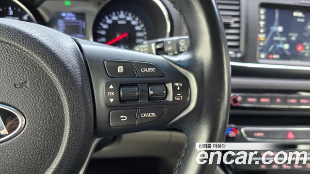 Kia Carnival 9-Seater Luxury 2019 — фото 17