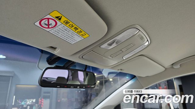 Kia Carnival 9-Seater Luxury 2019 — фото 19