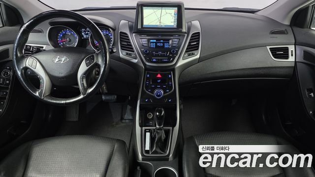 Hyundai Avante 1.6 GDi Smart Standard 2015 — фото 7