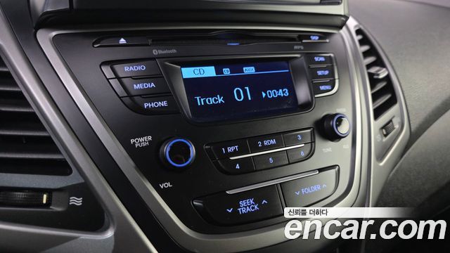 Hyundai Avante 1.6 GDi Smart Standard 2015 — фото 28