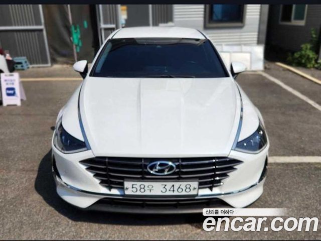 Hyundai Sonata (DN8) 2.0 Premium Millennial 2020 — фото 2