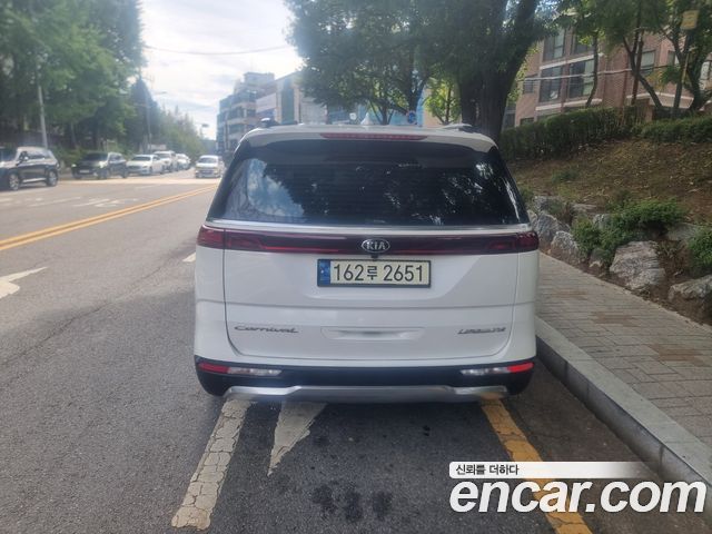 Kia Carnival (IV) Diesel 7-Seater Signature 2021 — фото 4