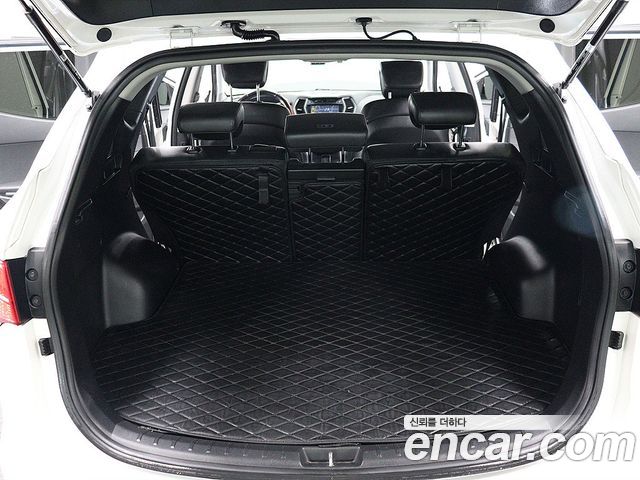 Hyundai Santa Fe (DM) Diesel(e-VGT) 2.0 2WD Morden 2013 — фото 5