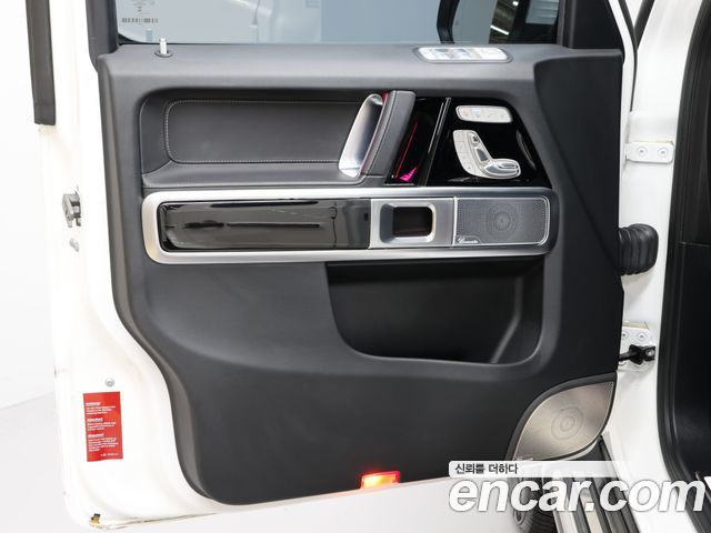 Mercedes-Benz G-Class (W463b) G400d 2024 — фото 8