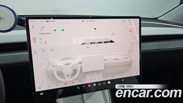 Tesla Model Y RWD 2025 — фото 16