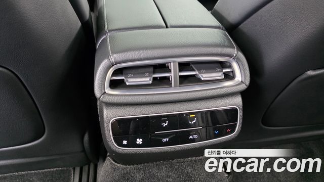 Genesis G80 (RG3) Gasoline 2.5 Turbo AWD 2023 — фото 32