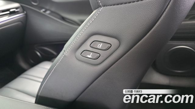 Genesis G80 (RG3) Gasoline 2.5 Turbo AWD 2023 — фото 34