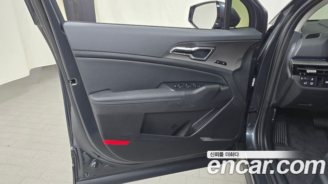 Kia Sportage Hybrid (V) HEV 1.6 2WD Signature 2025 — фото 24