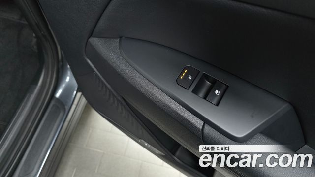 Kia Sportage Hybrid (V) HEV 1.6 2WD Signature 2025 — фото 30