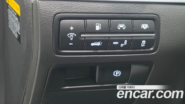 Genesis G80 3.3 T-GDI AWD Sport 2017 — фото 13