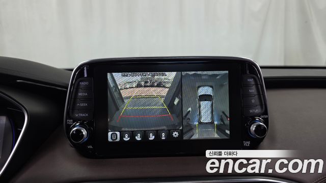 Hyundai Santa Fe (TM) Diesel 2,0 4WD Inspiration 2019 — фото 15
