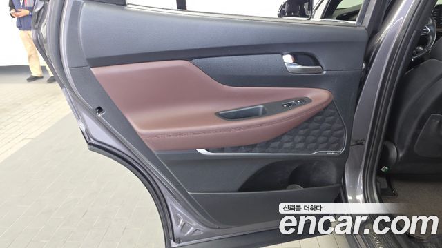 Hyundai Santa Fe (TM) Diesel 2,0 4WD Inspiration 2019 — фото 25
